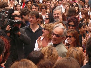 massimo ( gatta sullo sfondo)