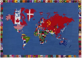 Alighiero Boetti, mappa -ricamo